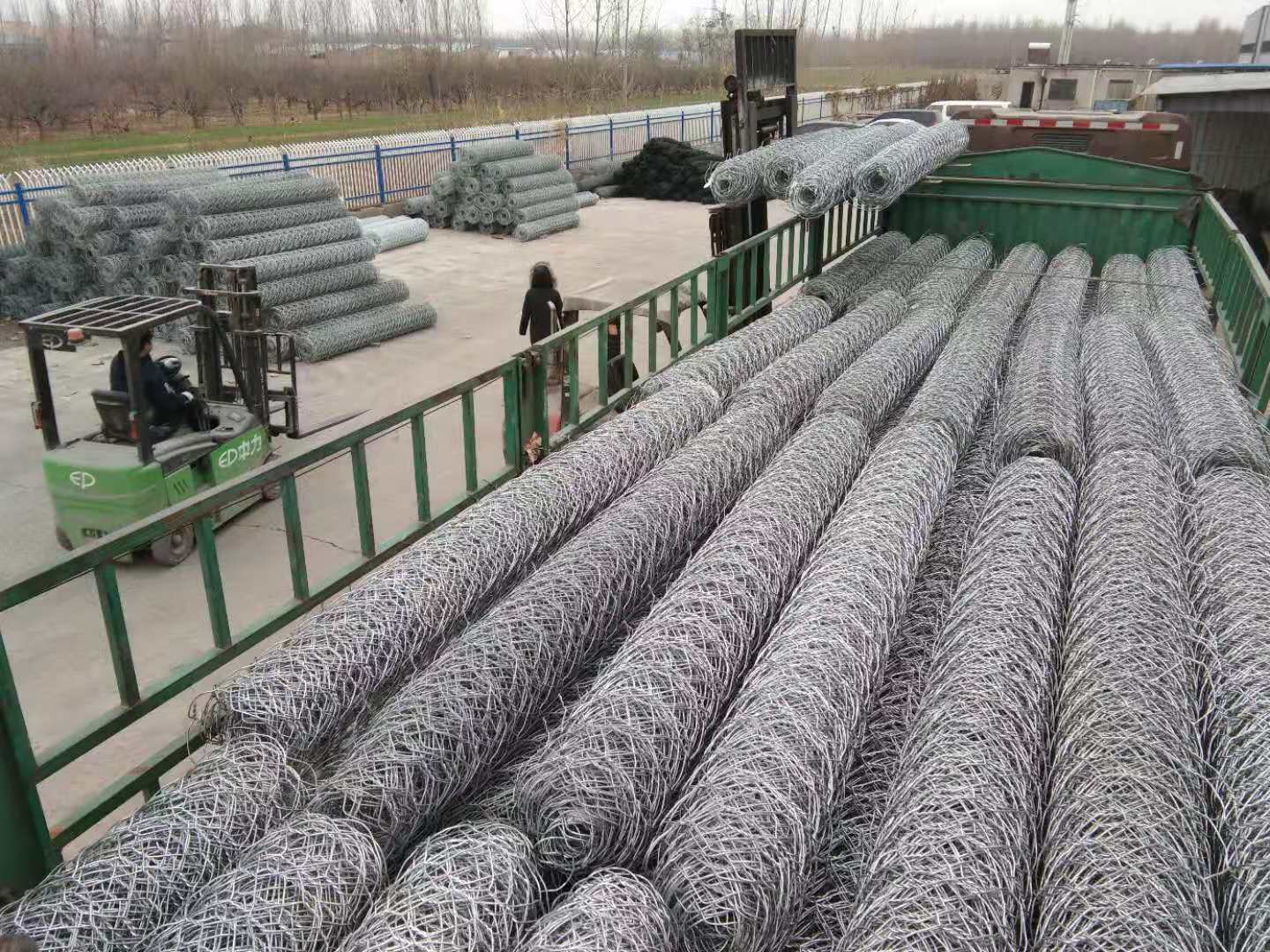 石笼网的实际应用 这一创新产品正扮演着不可或缺的角色